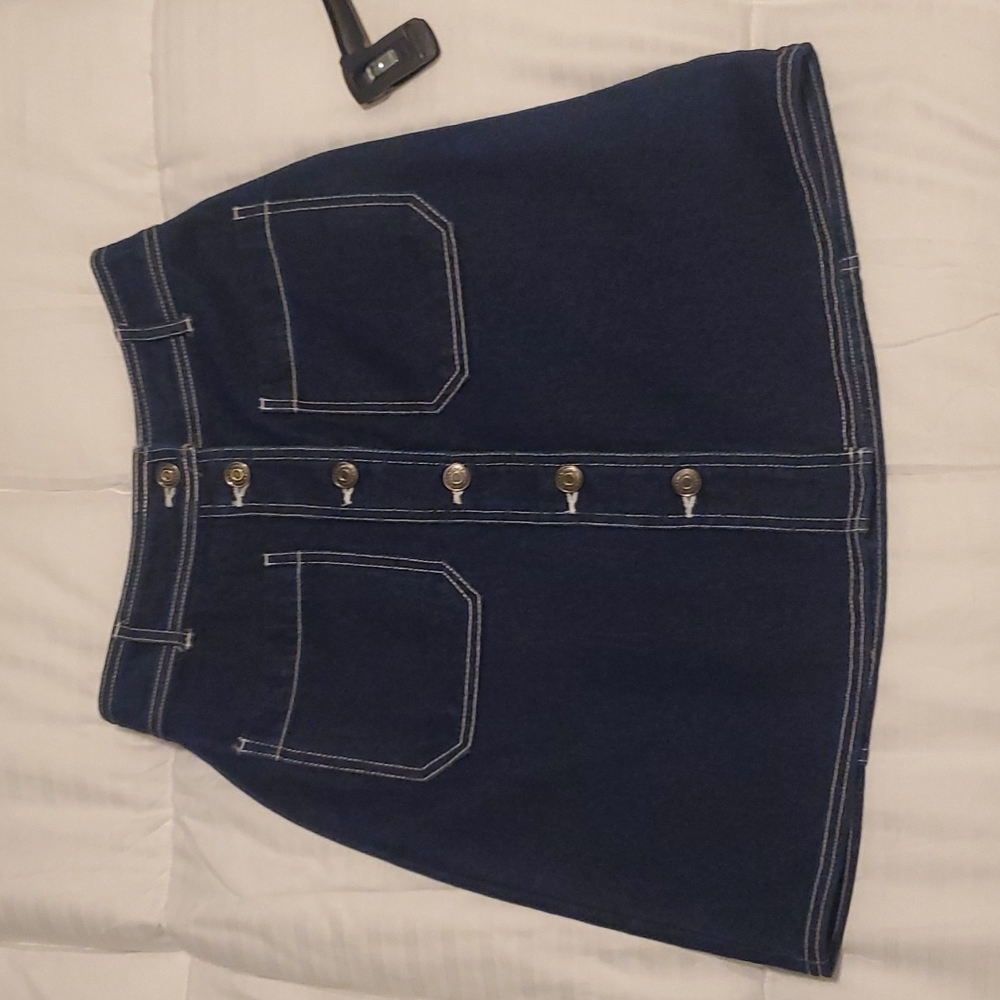 Pop sugar dark jean skirt